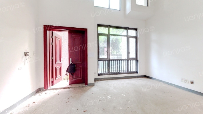 中渝春华秋实一期二手房实景图