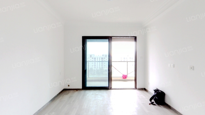 瑞祥天樾二手房实景图