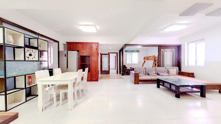 国托公寓二手房实景图