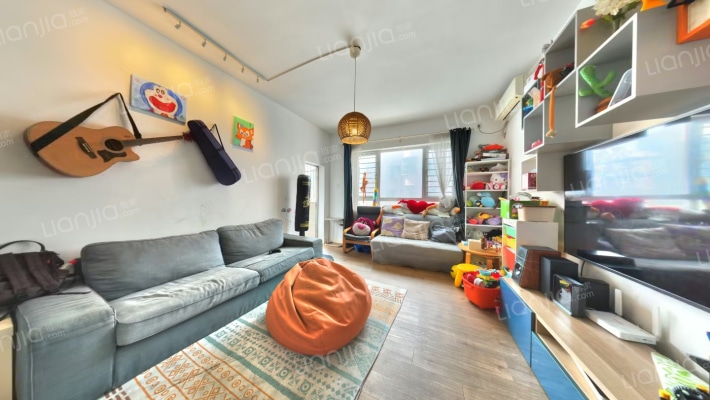 安源居二手房实景图