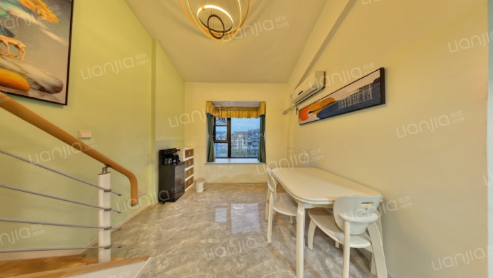 馨苑小区二手房实景图