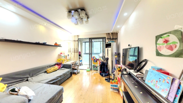 滨江晶典二手房实景图