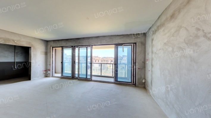 高科江澜礼墅三期一组团二手房实景图