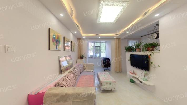 蓝天花园二手房实景图