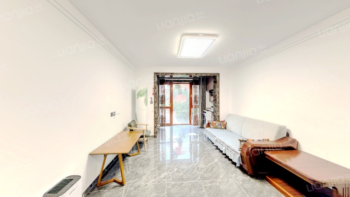 华融府二手房实景图