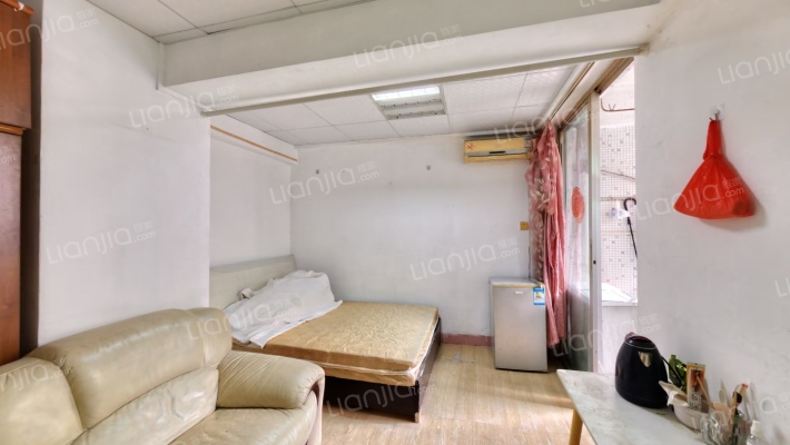 新市花园一区二手房实景图