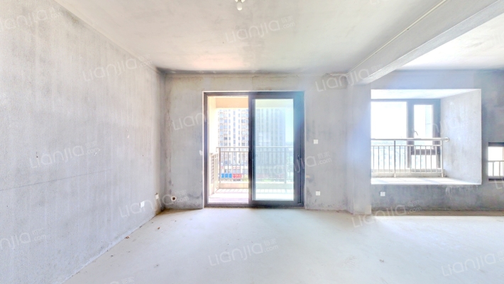 万像格林公寓二手房实景图