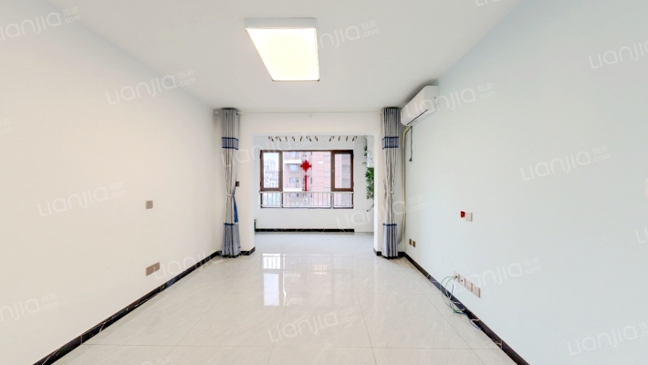 万合名著二手房实景图