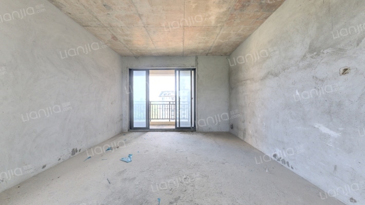 山语豪庭二手房实景图