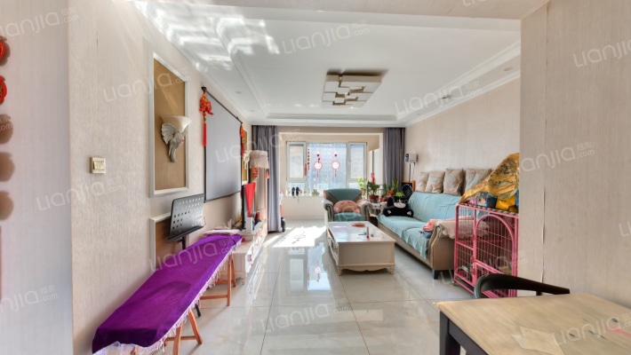 保利达翠堤湾二期二手房实景图