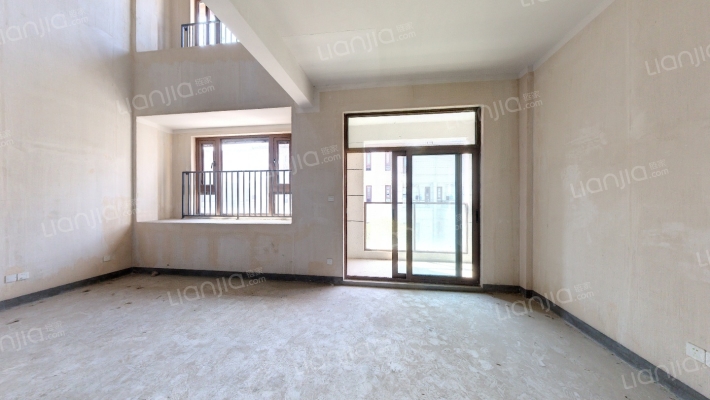 保利天樾人家二手房实景图