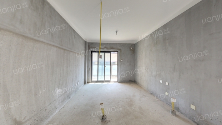 碧海银滩花园二手房实景图