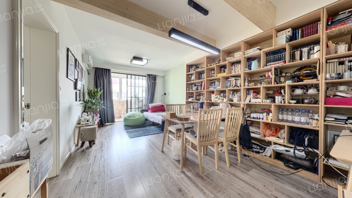 虹园八村二手房实景图