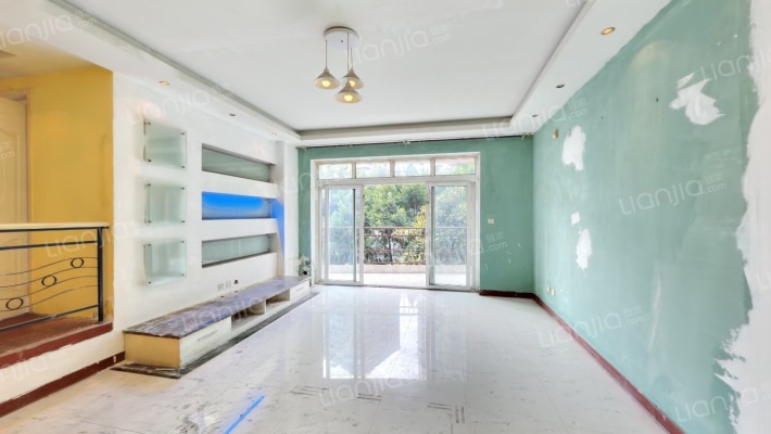 青青佳苑南苑二手房实景图