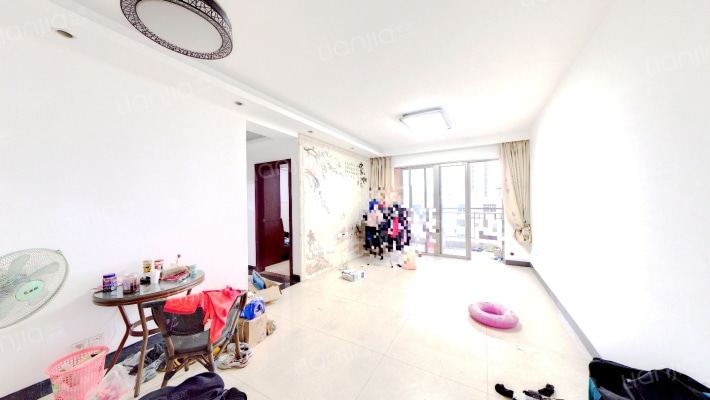 东圣维拉二手房实景图