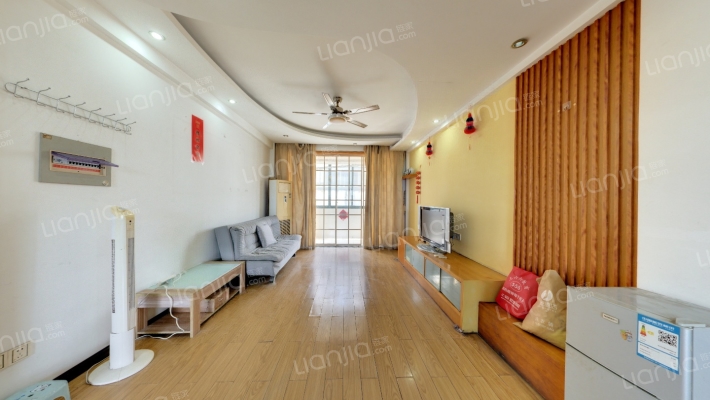 目澜新村二手房实景图