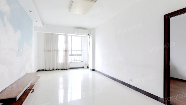 璟江花园小区二手房实景图