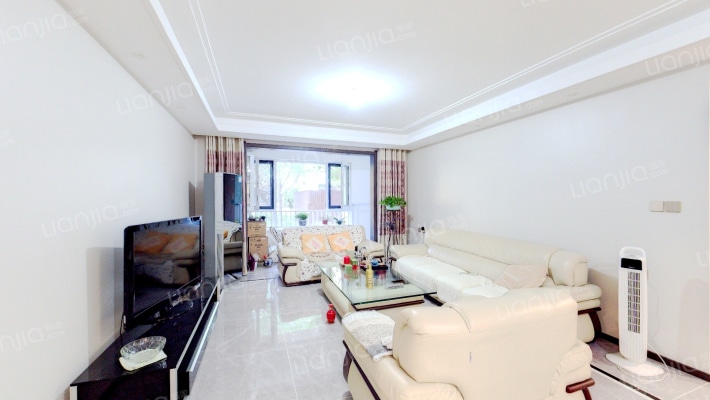 万科南湖春晓四期(玖苑)二手房实景图