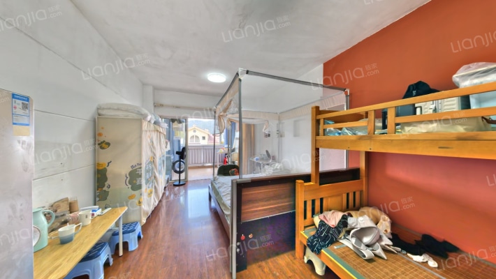 心海假日二手房实景图