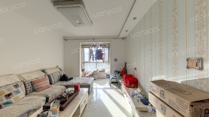 未来城D区二手房实景图