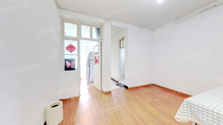 七一七小区二手房实景图