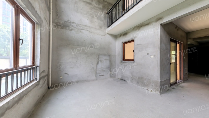 禹洲满江墅二手房实景图