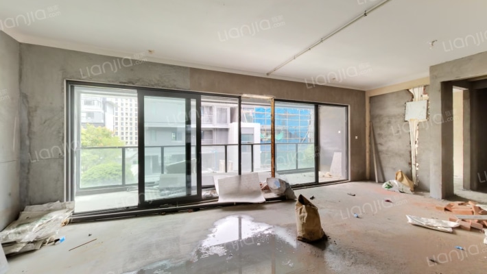 卓越湖樾云著花苑二手房实景图