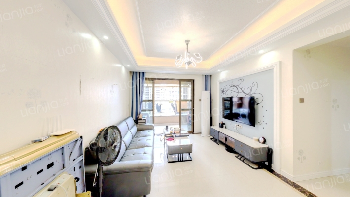 贵安新天地贵尊苑A区二手房实景图