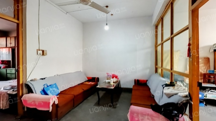 味精厂第三生活区二手房实景图