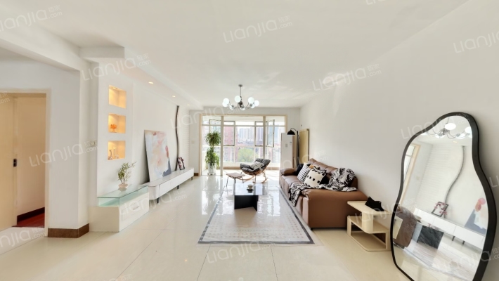 新世界阳光花园东区二手房实景图