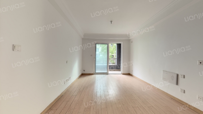 乐享城二手房实景图