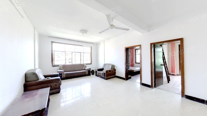 天河楼苑二手房实景图