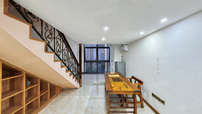 东二环泰禾广场一期二手房实景图