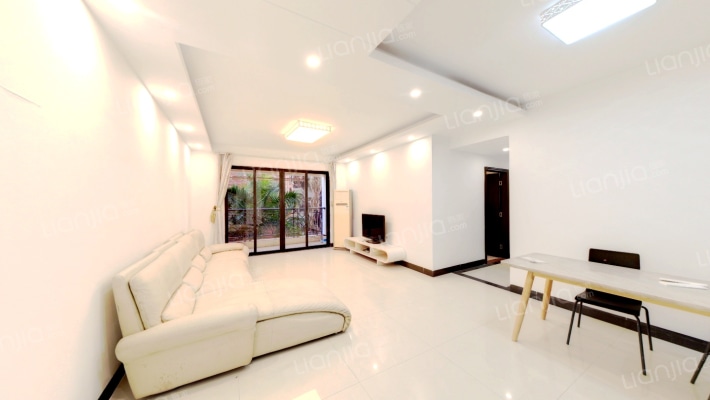 新东方花园二手房实景图