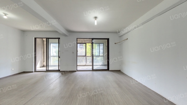 大通云澜府二手房实景图