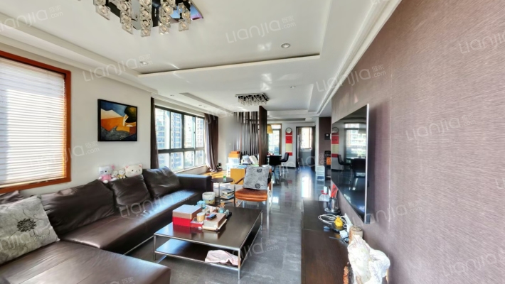 蓝色霞湾二手房实景图