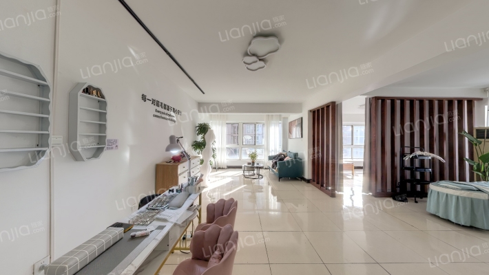 万国港二手房实景图