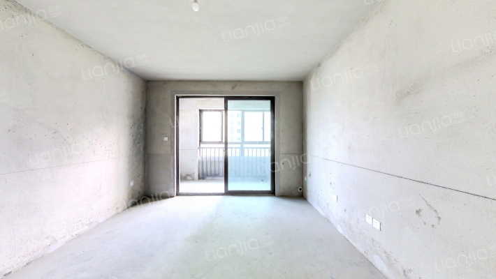 东皋新村二手房实景图