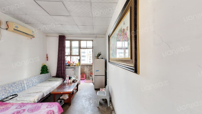 财税局宿舍二手房实景图