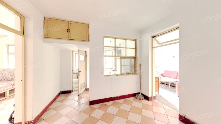 英雄山路108号二手房实景图