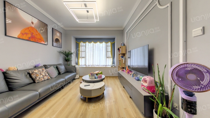 中铁骑士府邸二手房实景图