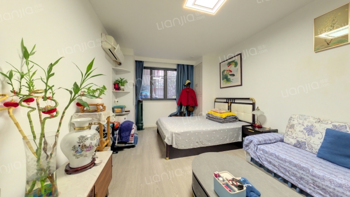 控江路650弄二手房实景图