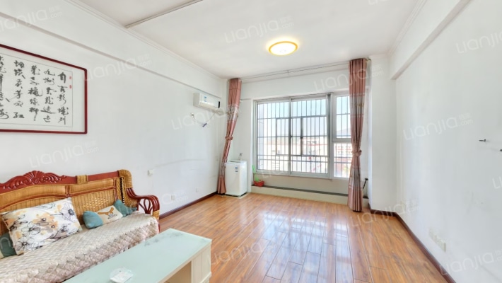 九里峰景D区二手房实景图