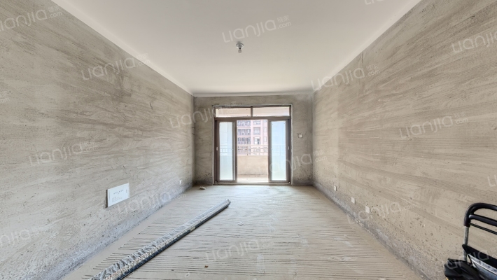 天英文鼎苑二手房实景图