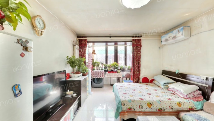 新中西街二手房实景图