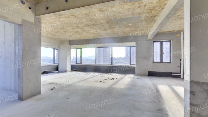 保利冠江墅二期二手房实景图