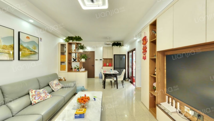 怡泰雅苑二手房实景图