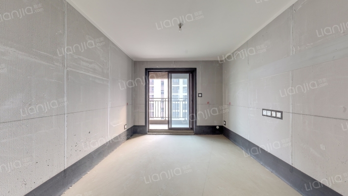 绿都元正望晴川峯上二手房实景图