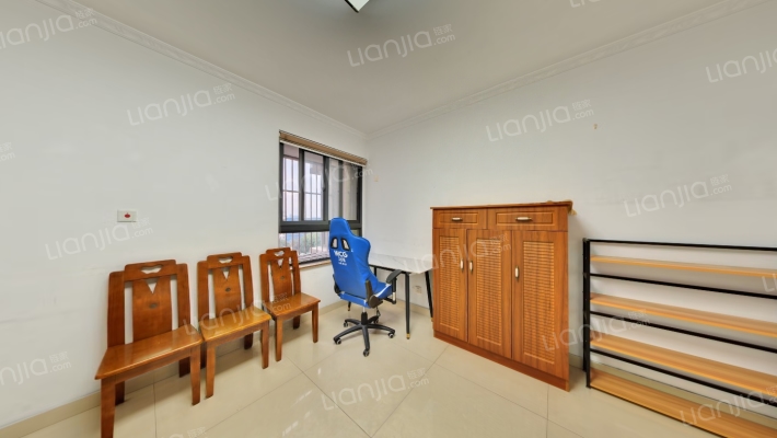 水岸家园二手房实景图