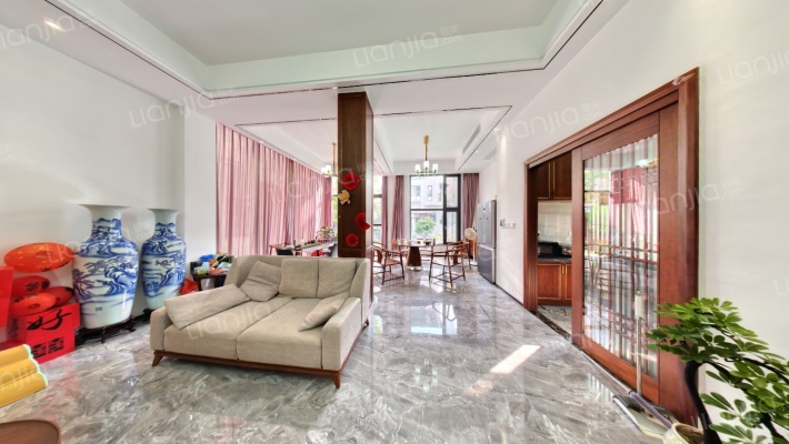 融汇山水B区二手房实景图